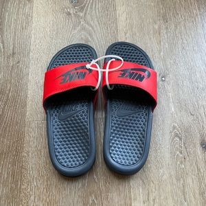 Brand New Nike Benassi Slides Red Youth 4
